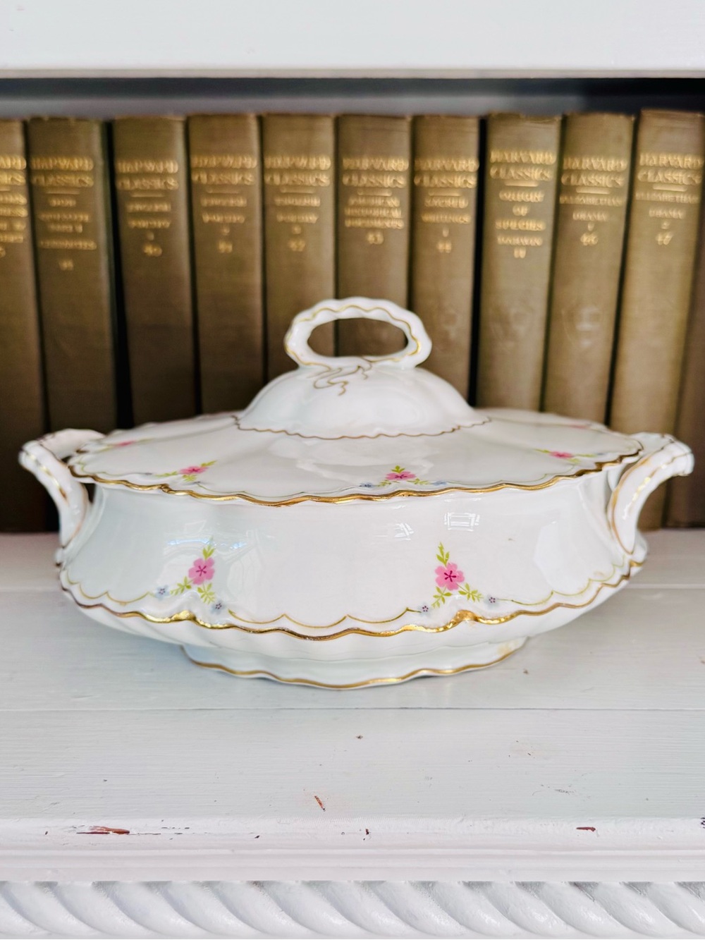 Rare 1920s Pope-Gosser China Scalloped Covered Vegetable Serving Dish Pattern